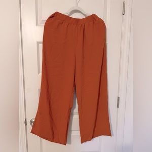 Wide leg pants